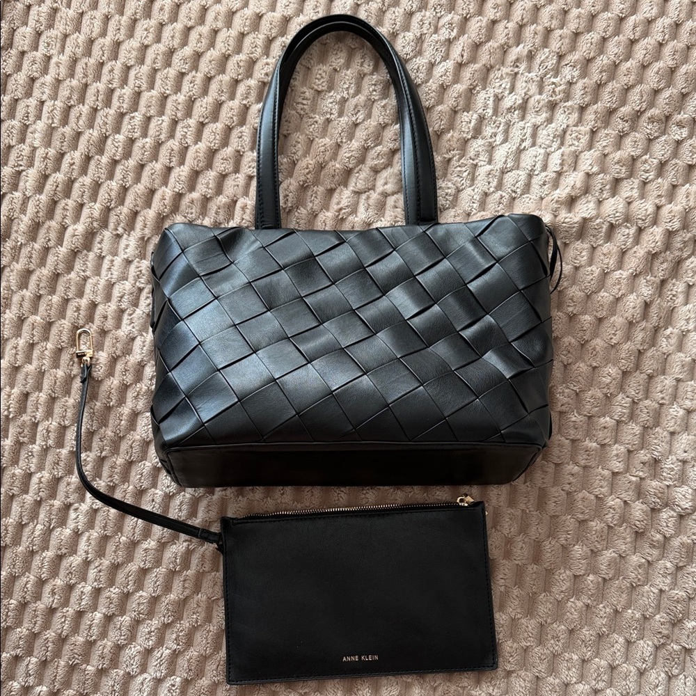 Anne Klein Black Woven Shoulder Bag with Matching Wristlet